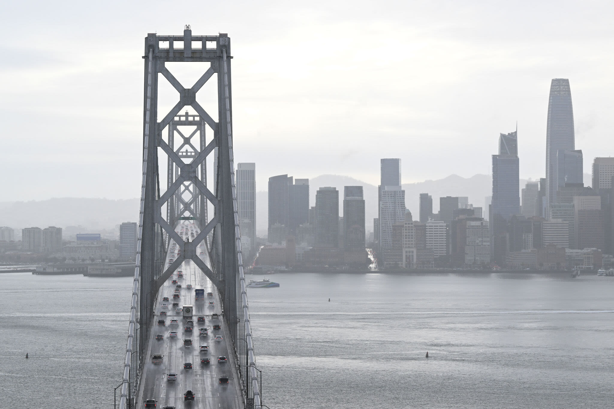 'Abnormal' storm system poised to sweep through Bay Area