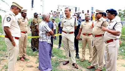 Woman found dead in field near Bapatla of Andhra Pradesh; police suspect rape, murder