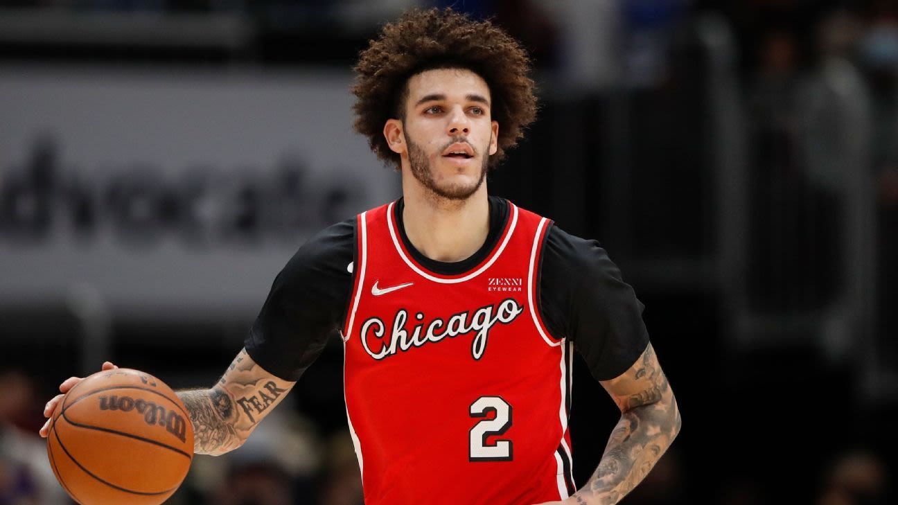 Sources: Ball picks up $21.4M option with Bulls