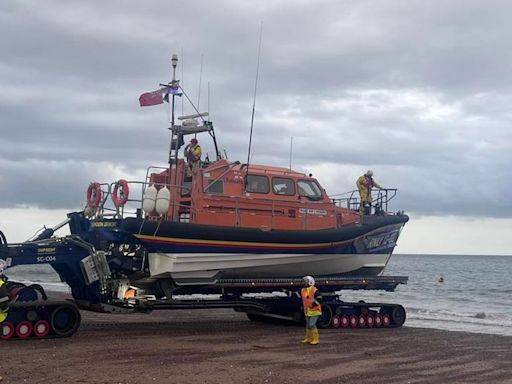 Huge emergency response to medical incident at Devon seaside town