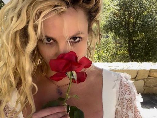 Ex de Britney Spears considera que ela precisa de mais controle