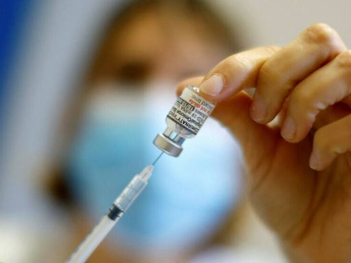 英國首例病人接種mRNA腸癌疫苗 數千人將參與試驗 - 自由健康網
