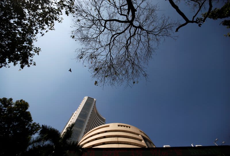 Asian stocks tread water as nonfarm payrolls approach; RBI decision awaited By Investing.com