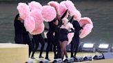 Lady Gaga faz performance na abertura dos Jogos Olímpicos de Paris 2024