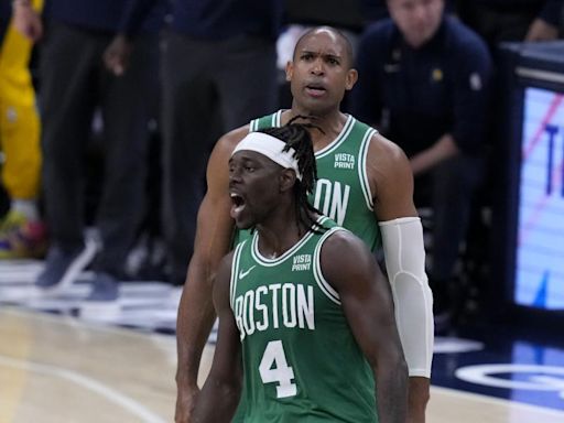 Los Celtics celebran su victoria ladrando