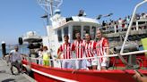 El Sporting presume de sus raíces con su nueva camiseta, 'más rojiblanca que nunca'