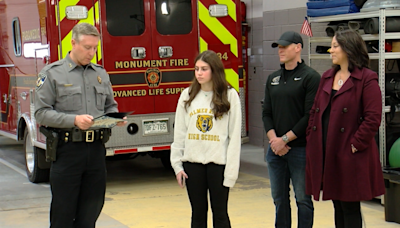 Teen awarded 911 Hero Award for bravery