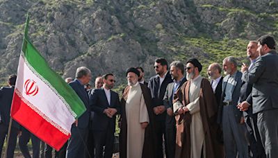 伊朗總統墜機身亡 中俄外長會晤 專家析中共兩面手法