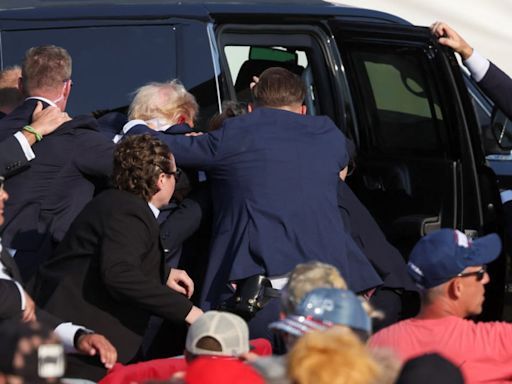 The Assassination Attempt on Donald Trump in Eleven Pictures