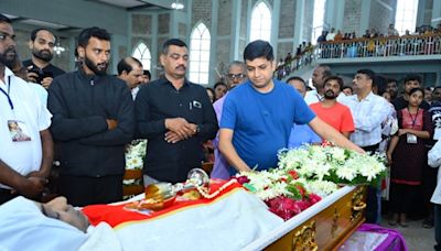 Funeral ceremony of Fr Anthony Peter held at Sacred Heart Cathedral, Shivamogga