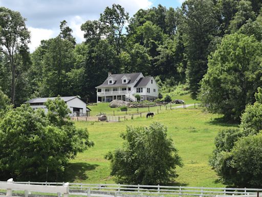 Summer is high time for Ohio Amish Country tourists. What to know about how to behave.