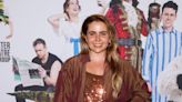 Mae Whitman Announces Pregnancy With a ‘Parenthood’ Reunion Photo