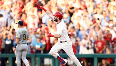 David Dahl joins the party as the Phillies begin the outfield replacements dance