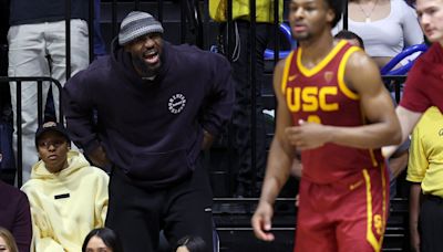 ¿LeBron James jugará con Bronny en los Lakers? Probabilidades y predicción para ser drafteado