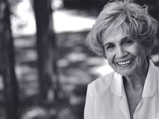 Muere Alice Munro a los 92 años, ganadora del premio Nobel de Literatura en 2013