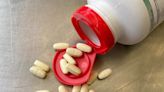 Popping multivitamins may not actually help people live longer, study finds