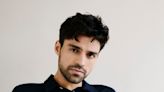 Sean Teale Introduces Dario to the World of Romeo and Juliet