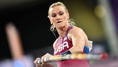 Gold medal-winning pole vaulter Katie Moon in images