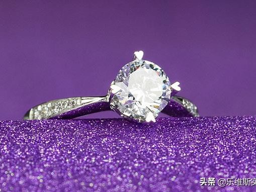 定婚戒指該不該買？和結婚戒指是同一個嗎？是硬性要求嗎？