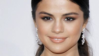 Selena Gomez Reflects On Filming 'Wizards Of Waverly Place': 'I Cringe'