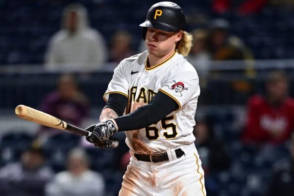 Pirates send down OF Jack Suwinski after slow start