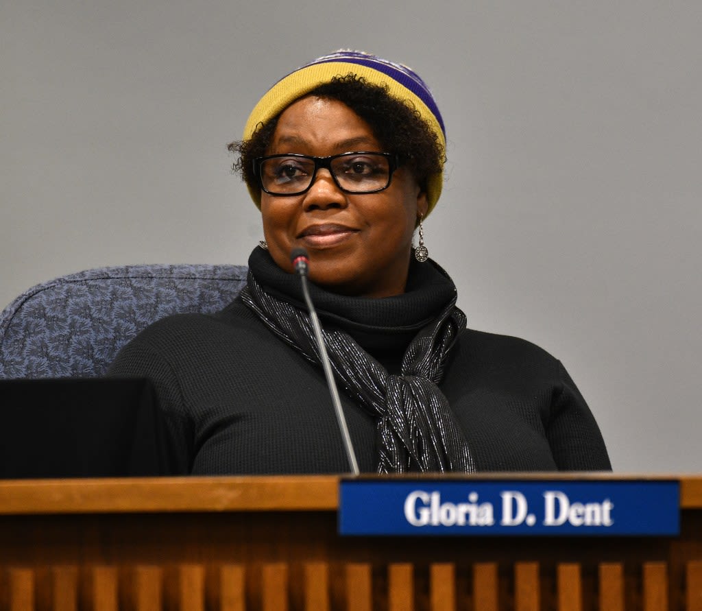 Anne Arundel school board election sorted out; Gloria Dent will run unopposed in November