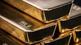 Gold Futures Set New Record on China Debt, Rate-Cut Hopes and Geopolitical Fears