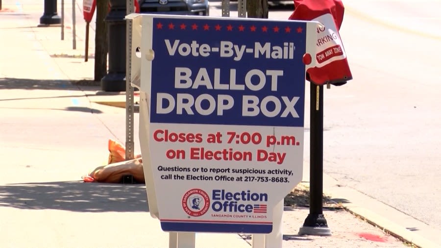 Mail-in ballot registration open in Illinois