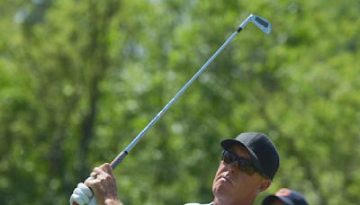 LIV Golf player Richard Bland makes senior major debut and ties for lead at Senior PGA Championship