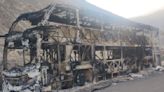 Arequipa: bus interprovincial se incendia en Panamericana Sur y pasajeros salvan de morir