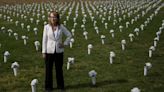 Former Rep. Gabby Giffords to serve as 2023 Rose Parade grand marshal