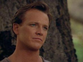 Robert Duncan McNeill