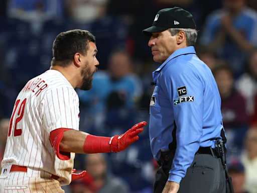 Ángel Hernández retires: Eight of the controversial MLB umpire's worst calls, including disastrous 2018 ALDS