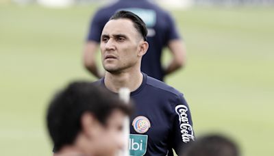 Keylor Navas es "fundamental" para Costa Rica en eliminatorias y Copa América, dice Vivas