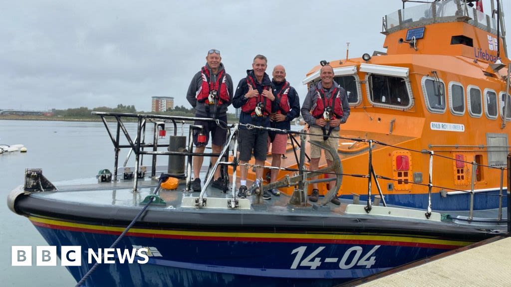 Alderney says farewell to lifeboat after 30 years