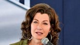 Amy Grant Hospitalized in Stable Condition After Bike Accident in Nashville