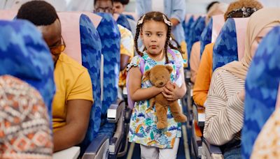 Travel Experts Reveal The Airplane Seats They Try To Book For Their Kids