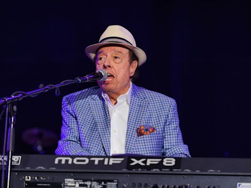 Sérgio Mendes, Brazilian singer and pop artist, dead at 83