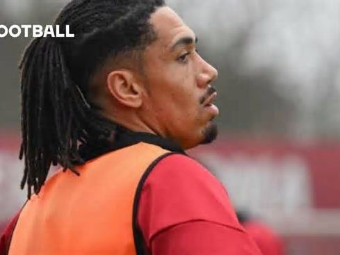 Chris Smalling’s future increasingly linked away from Roma | OneFootball