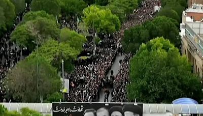Irã começa cerimônias fúnebres para despedida do presidente