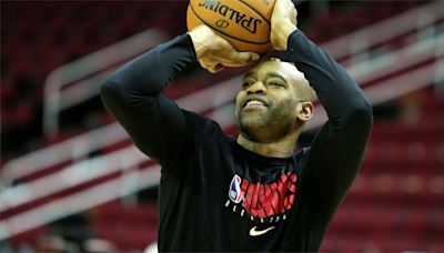 Nets Reveal Plans to Retire Vince Carter's Jersey