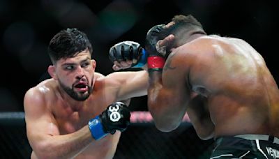 Kelvin Gastelum vs. Daniel Rodriguez prediction, pick, start time, odds for UFC on ABC 6