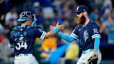 Three Kansas City Royals got World Series rings at The K. Then they beat the Rangers