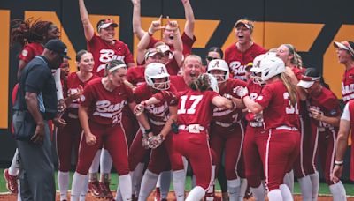 Super Slam: Alabama Softball Upsets Tennessee to Advance to 15th WCWS