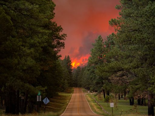 South Fork, Salt fires near Ruidoso grow to thousands of acres as evacuations continue