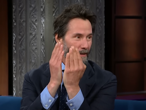 Keanu Reeves Cracked His Kneecap "Like a Potato Chip" After Filming a Cold Plunge Scene with Seth Rogen and Aziz Ansari | Exclaim!