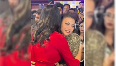 Viral: Kajol And Sushmita Sen Share A Hug On The Red Carpet