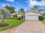 925 Foxpointe Cir, Delray Beach FL 33445