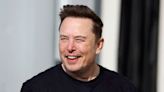 ANÁLISIS | El revés de Elon Musk a las marcas de verificación azules muestra su desesperación por atraer de nuevo a X a usuarios de alto perfil