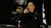 Los Angeles Clippers atan a Ty Lue